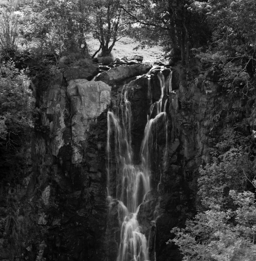1992_waterfall